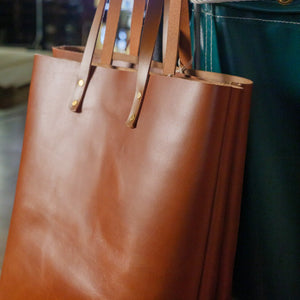 Caramel LP Leather Tote - Hudson’s Hill