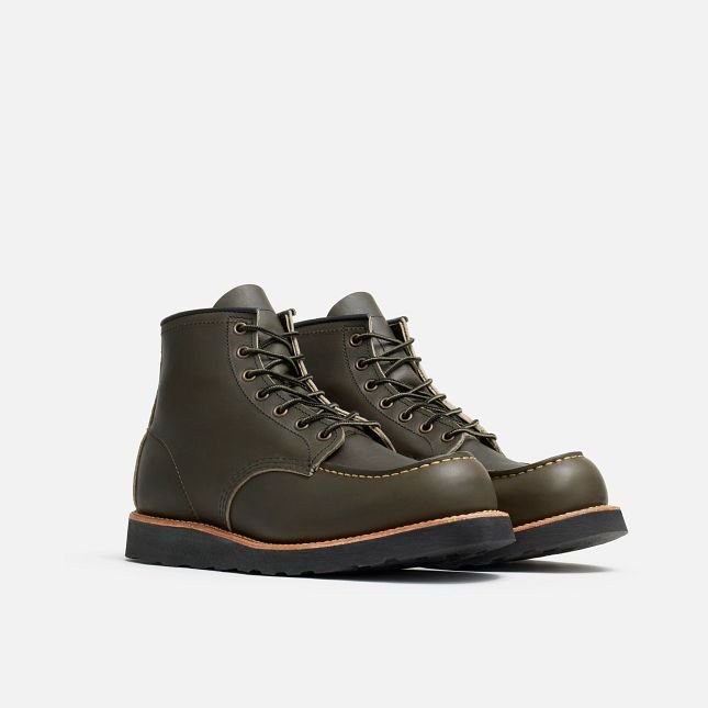 M.　シアーグロー他 Red Wing Boots -- 8828 Moc Toe Alpine Portage 6
